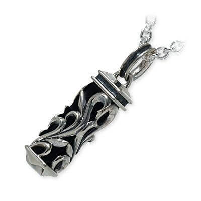 FREE STYLE シルバーネックレス