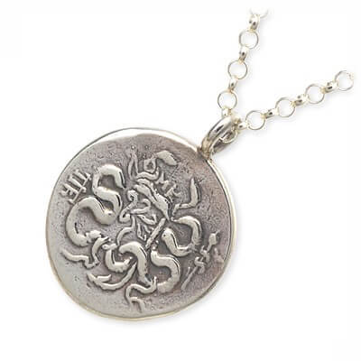 Ijeluna シルバーネックレス