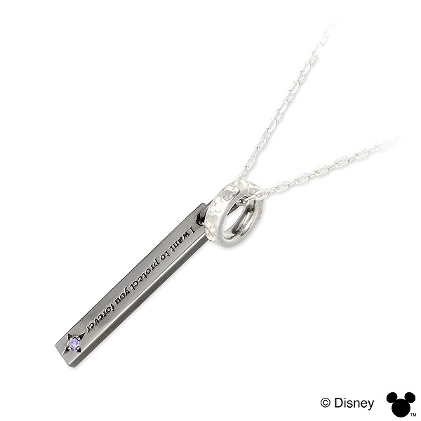 THE KISS シルバーネックレス