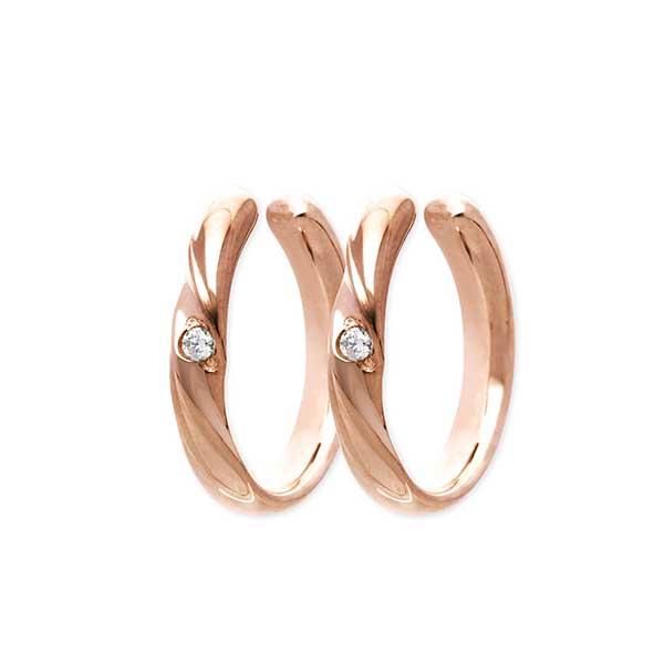 THE KISS シルバーイヤーカフ