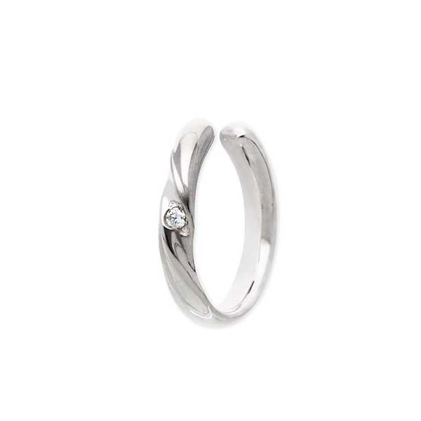 THE KISS シルバーイヤーカフ