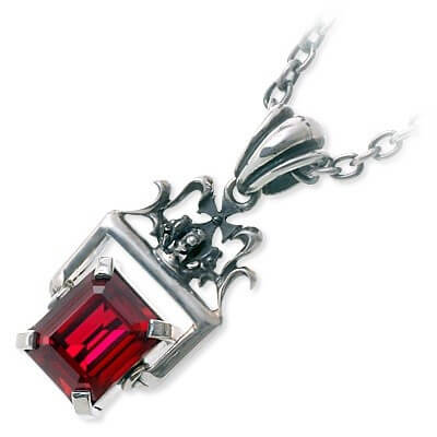 REGALIA ネックレス