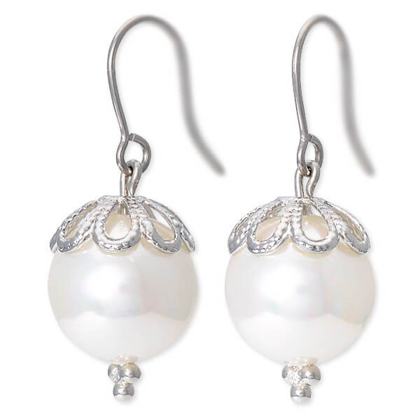 Rosso チタンフックピアス