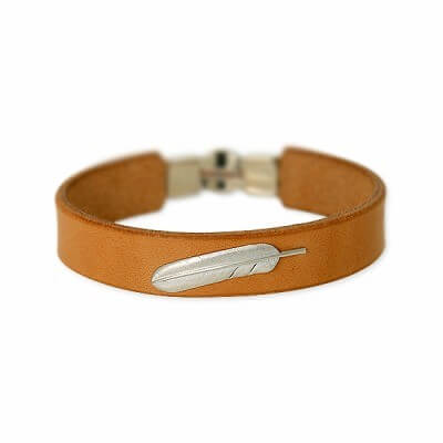 レザーブレスレット