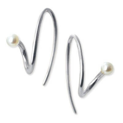 Blue Cat シルバーフックピアス