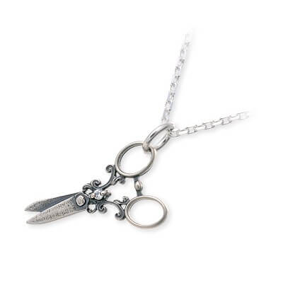 Sync Note by Dr MONROE チェーンネックレス