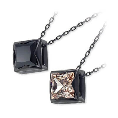 Blue Cat シルバーペアネックレス