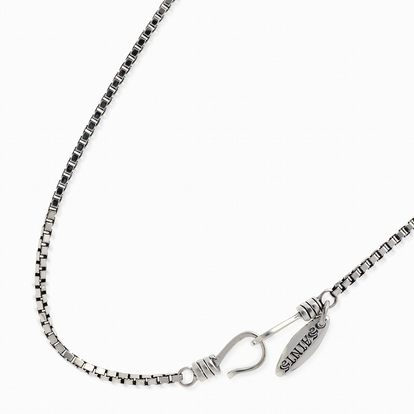 SAINTS シルバーネックレス