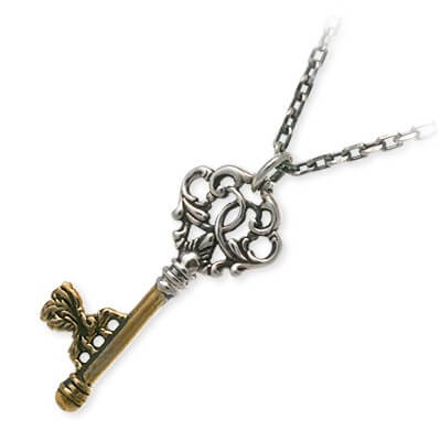 SAINTS シルバーネックレス