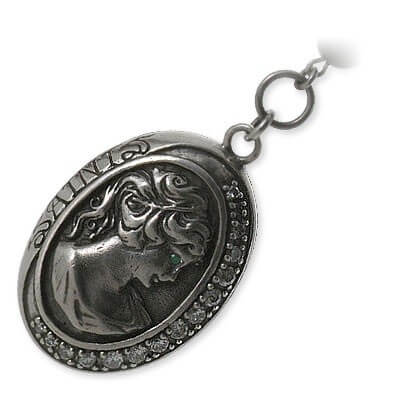 SAINTS シルバーネックレス