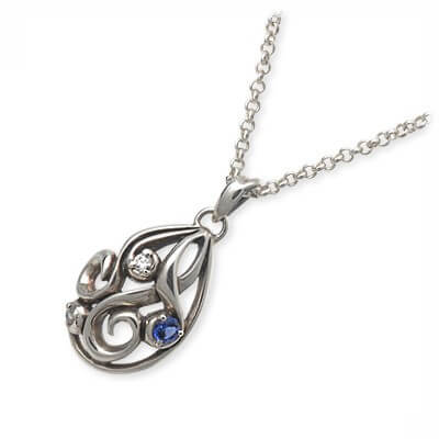 Ijeluna シルバーネックレス