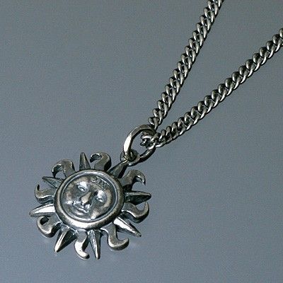 シルバーネックレス