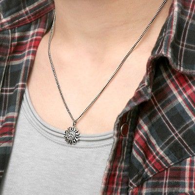 シルバーネックレス