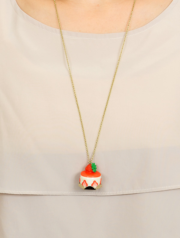 ブラスネックレス