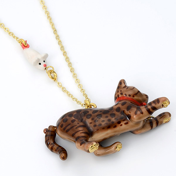 キャット ブラウン ブラスネックレス