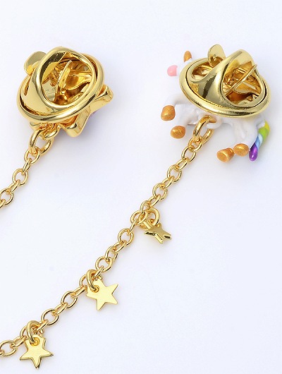 ブラスブローチ