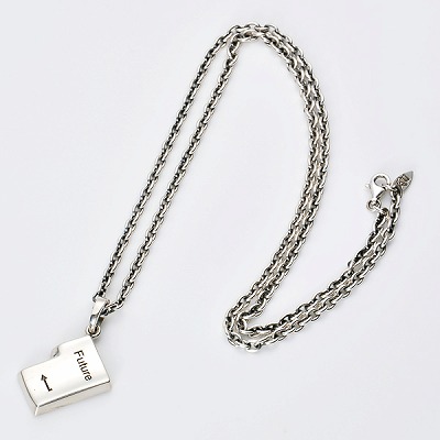 シルバーネックレス