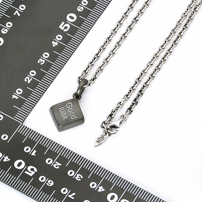 シルバーネックレス