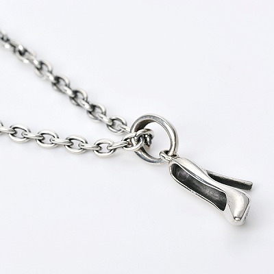 シルバーネックレス