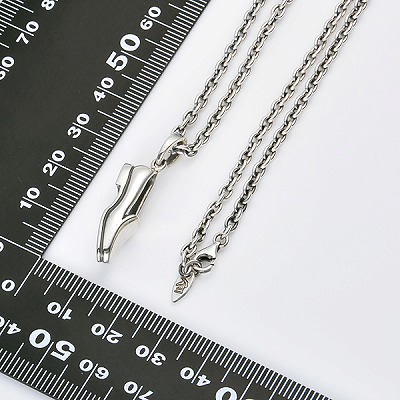 シルバーネックレス