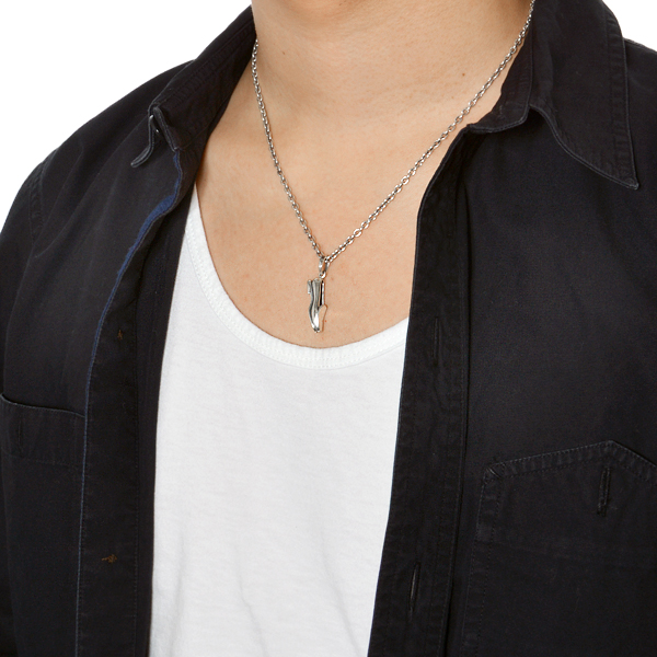 シルバーネックレス