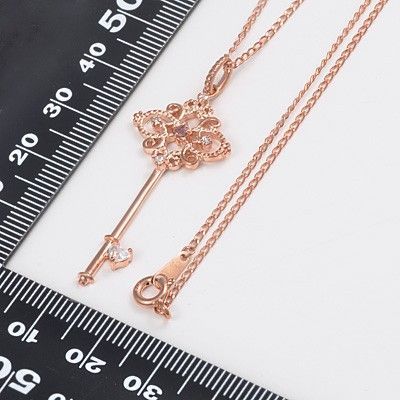 シルバーネックレス