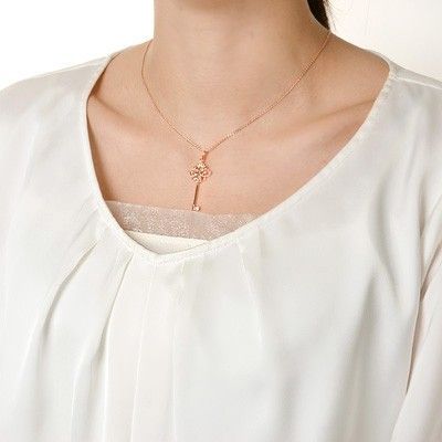 シルバーネックレス