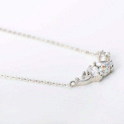 シルバーネックレス