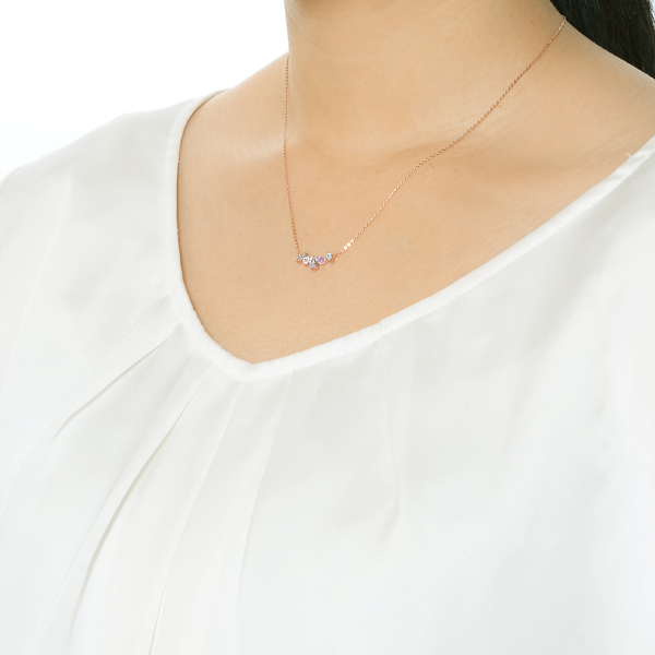 シルバーネックレス