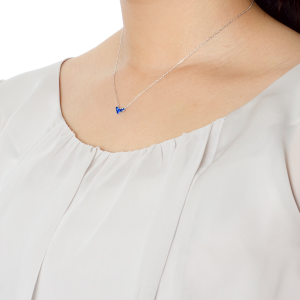 シルバーネックレス