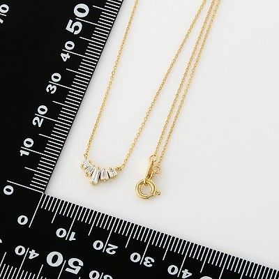 シルバーネックレス