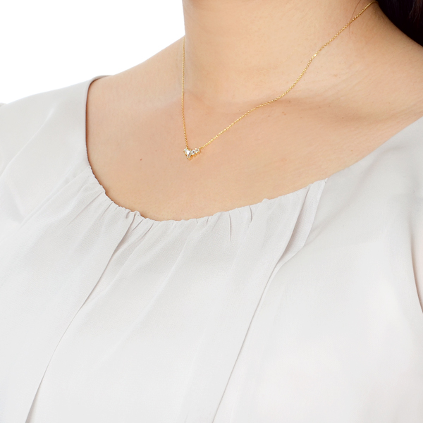 シルバーネックレス