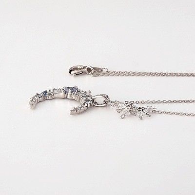 シルバーネックレス