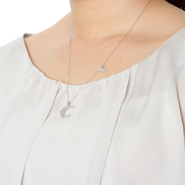 シルバーネックレス