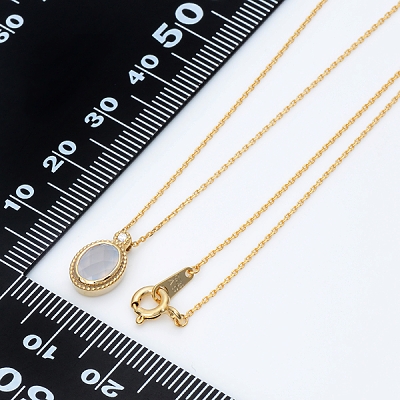 シルバーネックレス