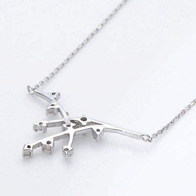 シルバーネックレス