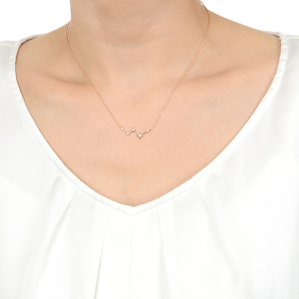 シルバーネックレス