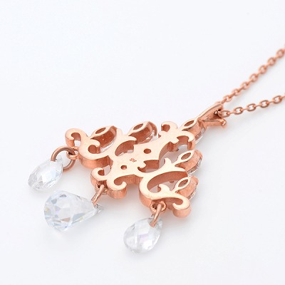 シルバーネックレス