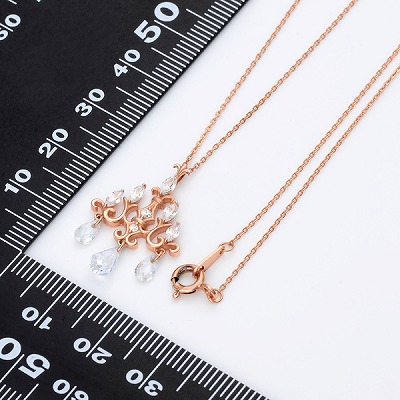 シルバーネックレス