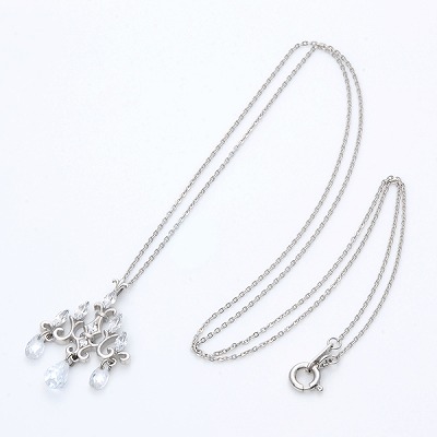 シルバーネックレス