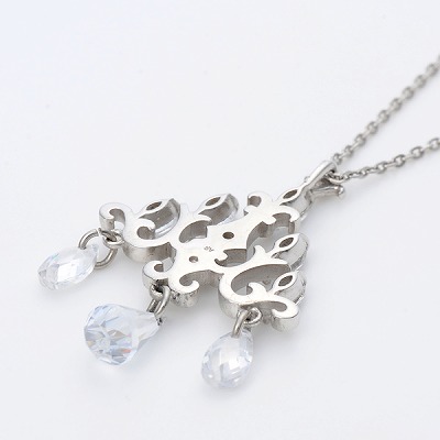 シルバーネックレス