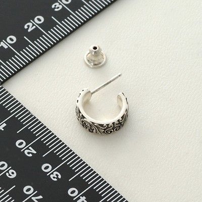 シルバーピアス