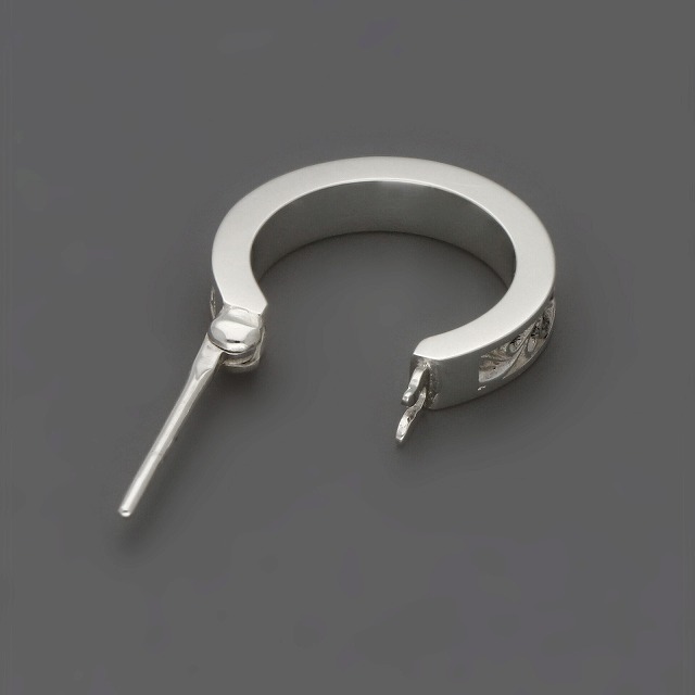 シルバーピアス