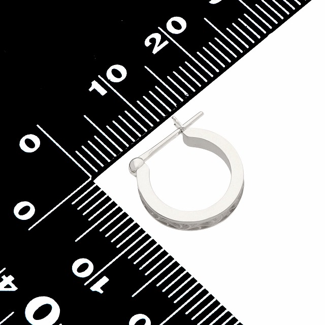 シルバーピアス