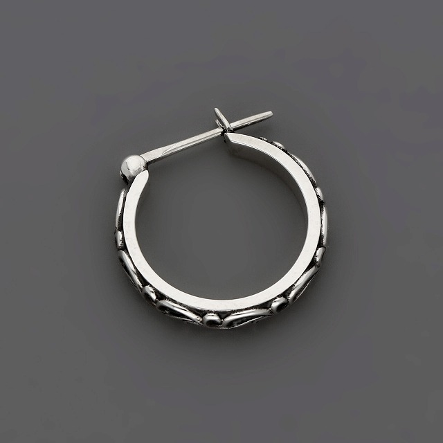 シルバーピアス