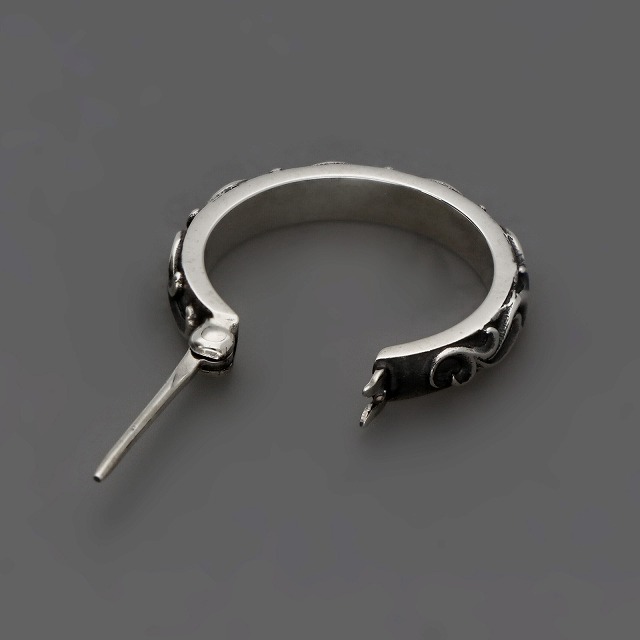 シルバーピアス