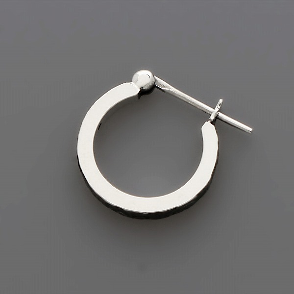 シルバーピアス