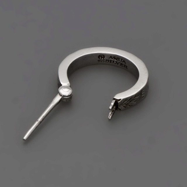 シルバーピアス