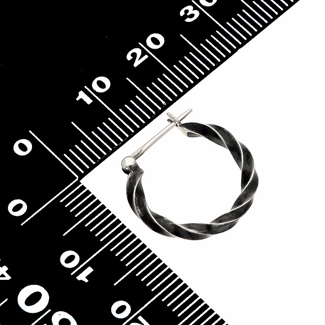 シルバーピアス