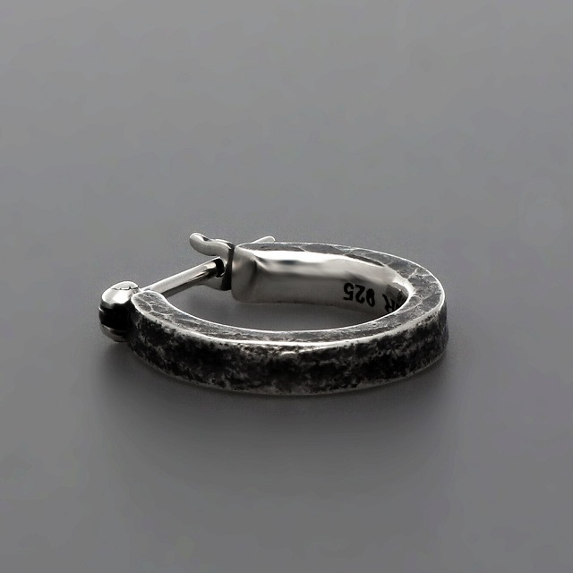 シルバーピアス